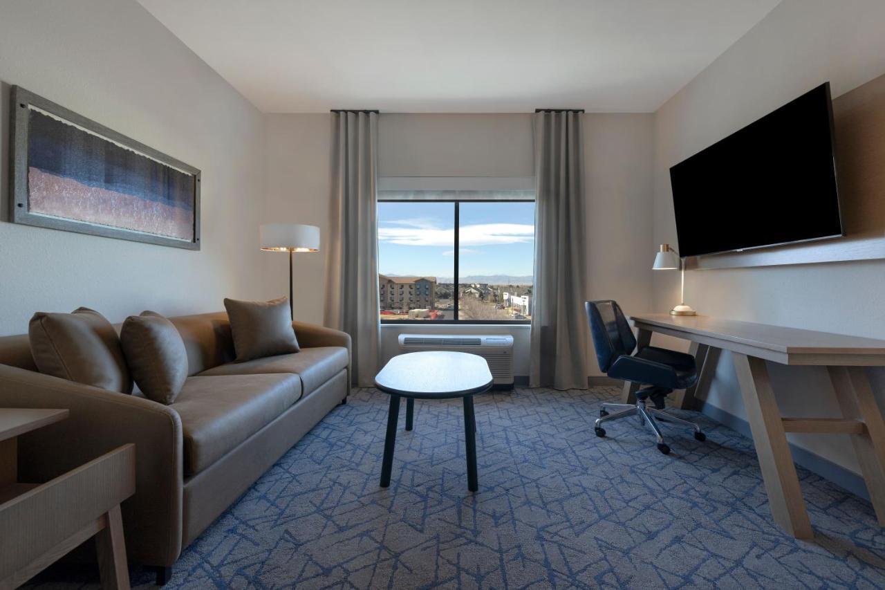 Fairfield By Marriott Inn & Suites Denver Airport At Gateway Park DEN Exterior foto