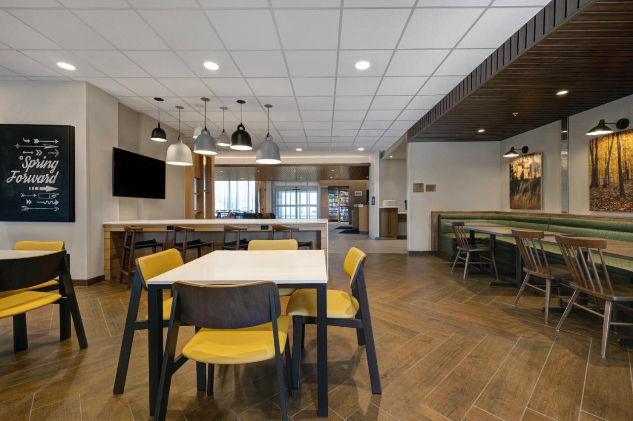 Fairfield By Marriott Inn & Suites Denver Airport At Gateway Park DEN Exterior foto